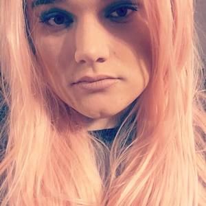 Meet your Posher, Danni